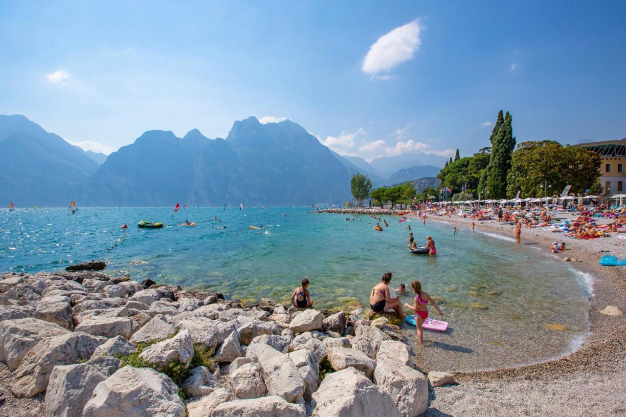 Balcone Sui Tigli Few Min From The Lake - Happy Rentals Riva del Garda Eksteriør bilde